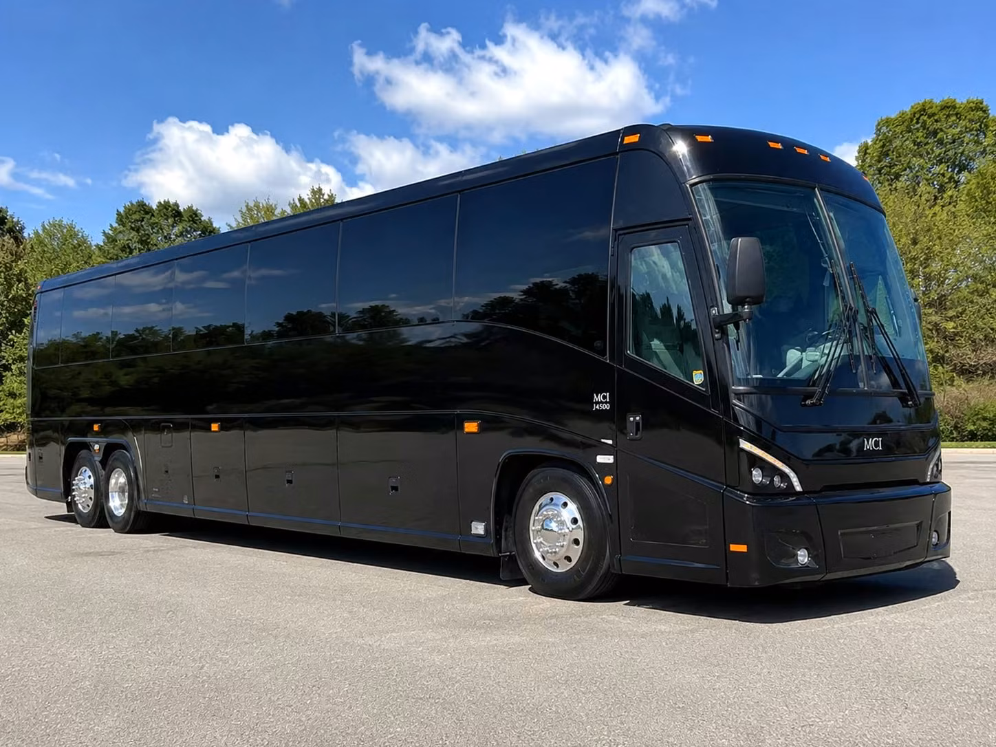 zoo and aquarium field trip transportation in denver